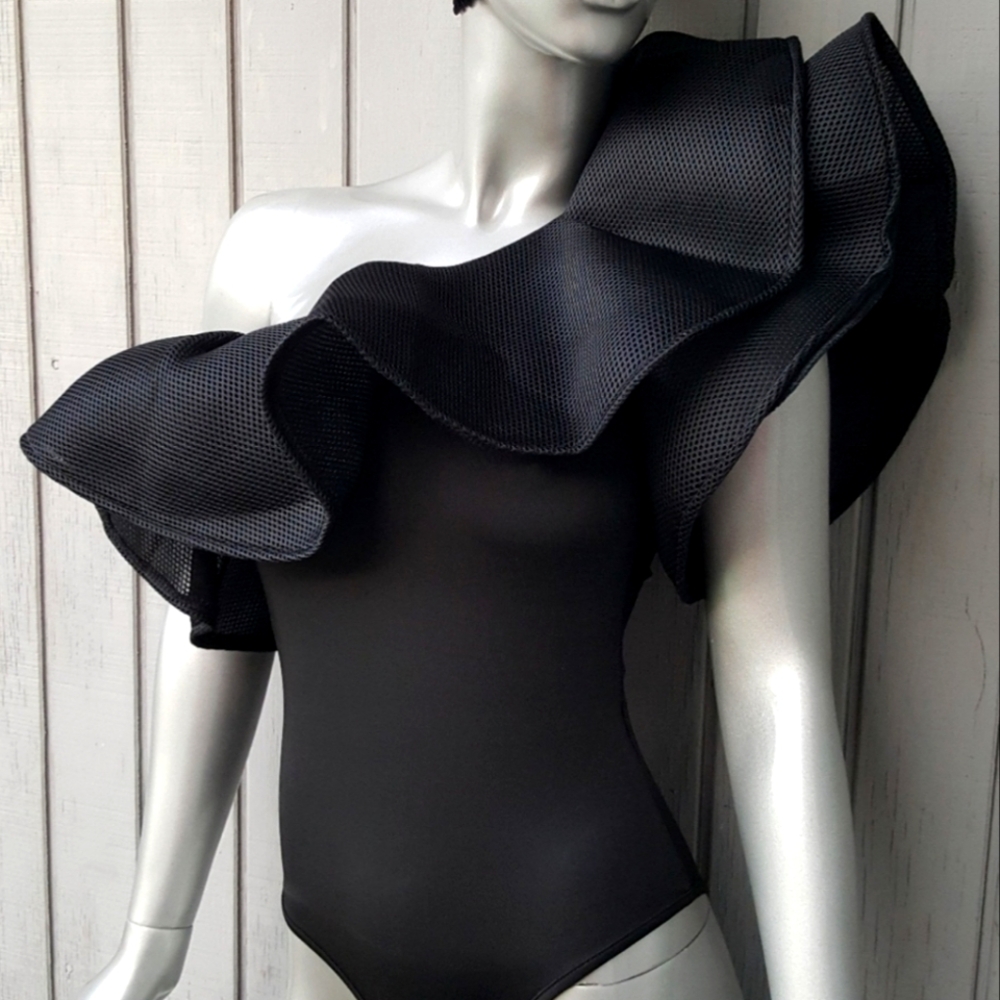 Chic Black Ruffled One-Shoulder Bodysuit